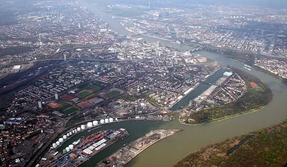 Ludwigshafen am Rhein – city view