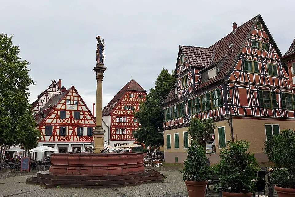 Ladenburg – city view